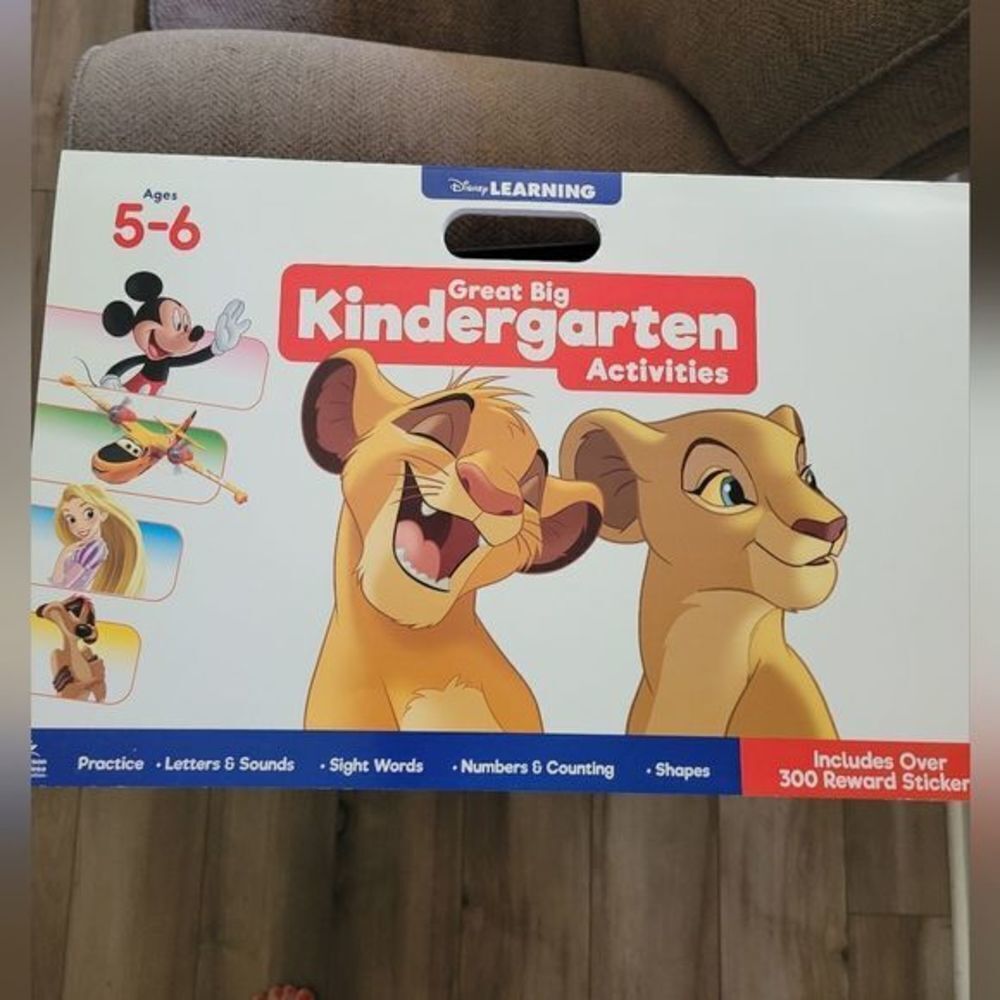 Disney Learning Kindergarten Activiy‎ Book